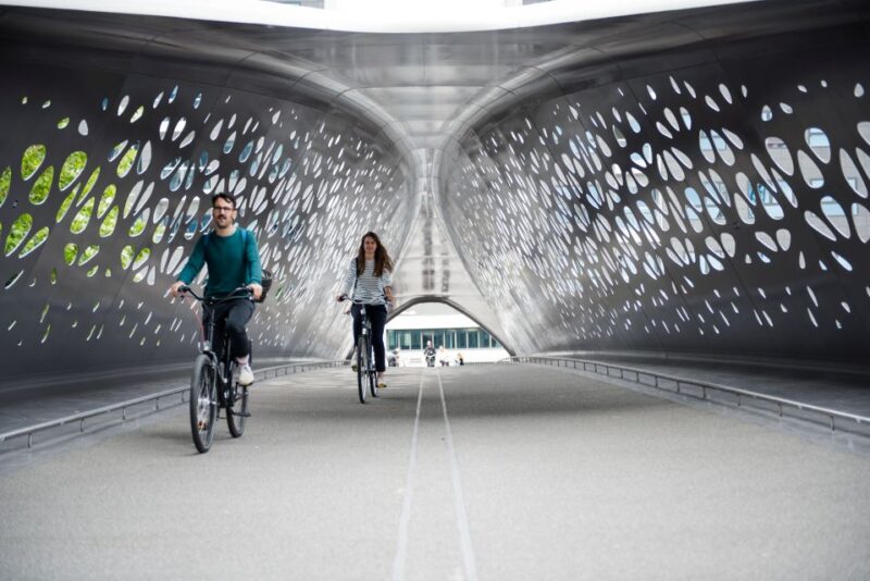 Antwerp: Guided Bike Tour - Key Points