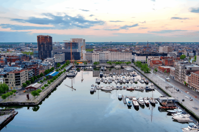 Antwerp: Highlights App Guided Tour With Puzzles - Technical Requirements