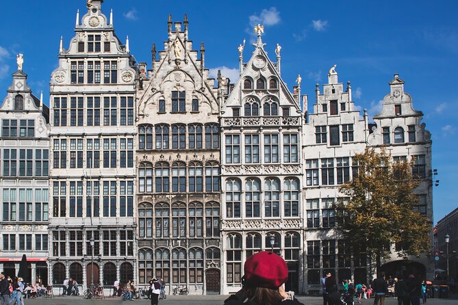 Antwerp Sightseeing Tour From Brussels - Tour Guide and Multilingual Experience