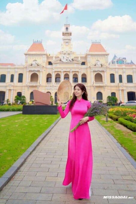 Ao Dai Experience in Ho Chi Minh City - Pho Di Bo Nguyen Hue