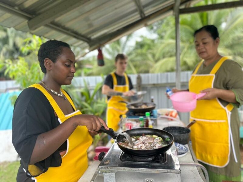 Ao Luek: Thai Cooking Class - Fresh Ingredients