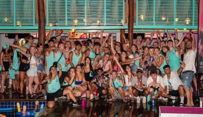 Ao Nang: Guided Bar Crawl With Shots and a T-Shirt - Age Restrictions Explained