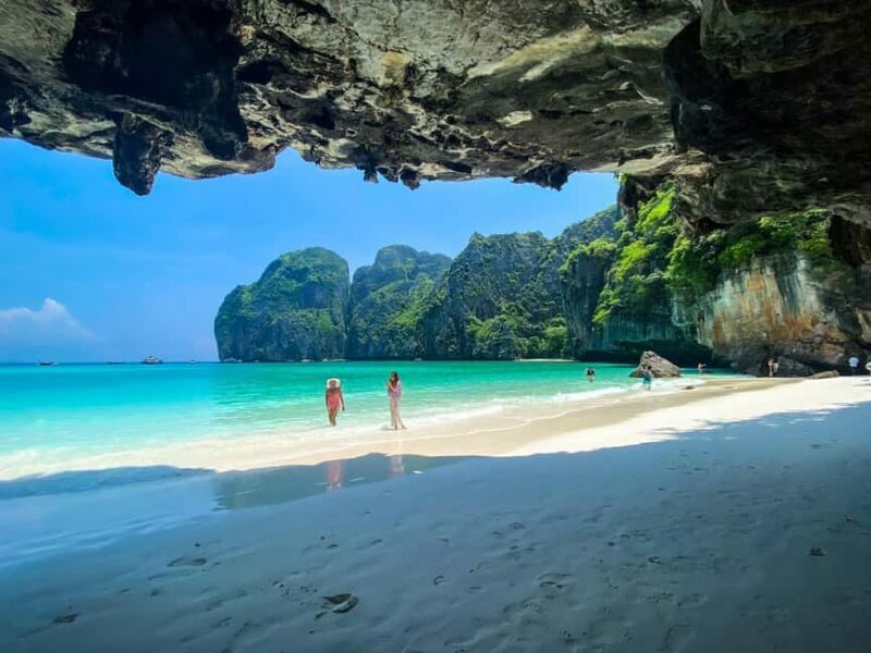 Ao Nang: Phi Phi Islands Speedboat Tour Full Day - Key Points