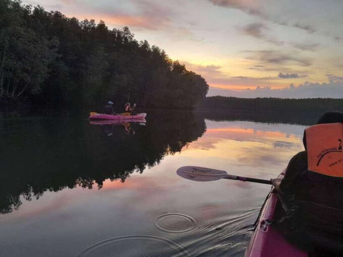 Ao Thalane : Sunset Kayak & BBQ Dinner (Group of 10 Max) - BBQ Dinner Options