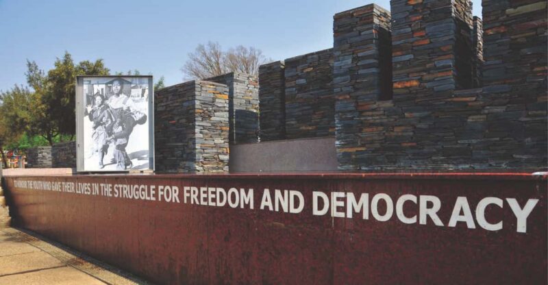 Apartheid Museum & Soweto Tour - Highlights of the Apartheid Museum