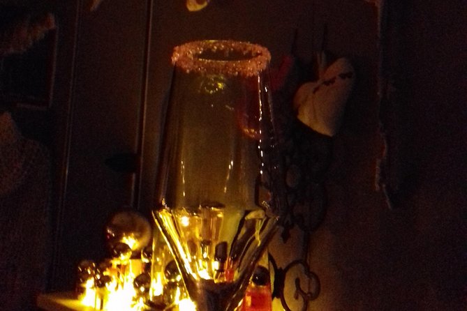 Aperitif Dinner in a Bohemian Caravan - Exceptional Guest Reviews