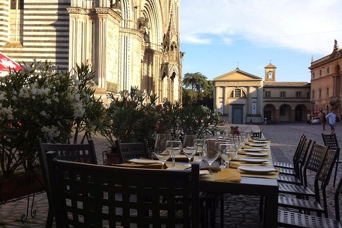 Aperitif in Front of the Duomo and Orvieto Underground Caves Tour - Transportation and Meeting Details