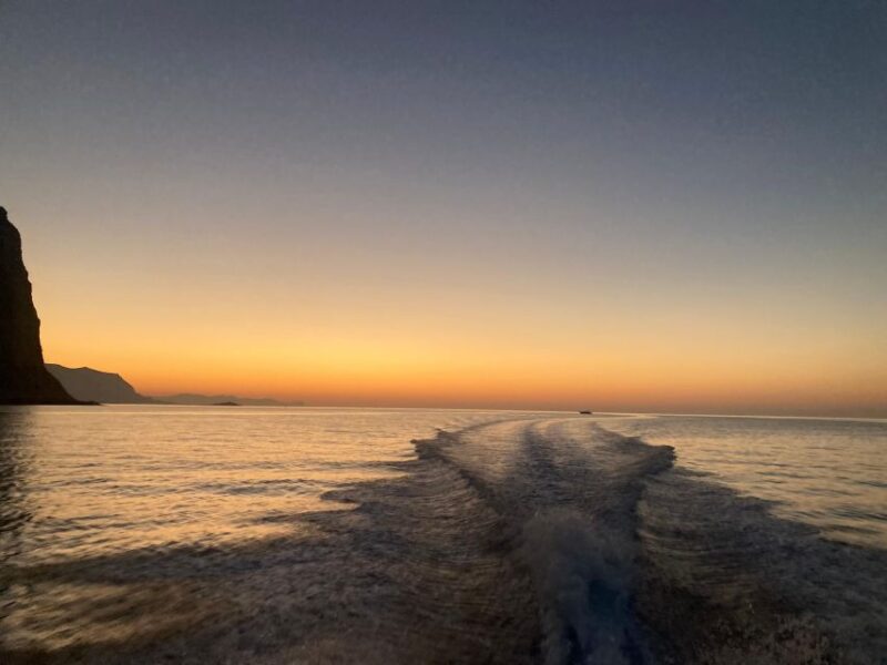 Aperitif on a Boat at Sunset at the Grotta Della Regina - Experience Details