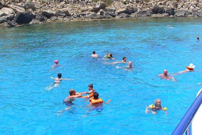 APHRODITE II -Lazy DAY CRUISE-BLUE Lagoon,Turtle Cove, With LUNCH - Recommendations and Accessibility