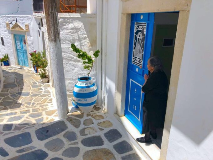 Apollo: Full Day Naxos Tour - Pottery Limpertas Manolis