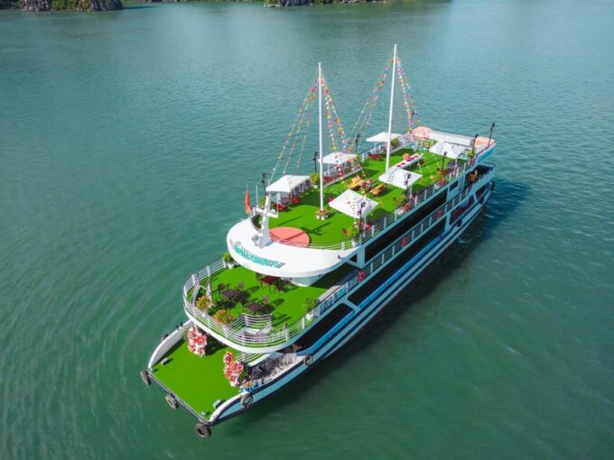 Apollo Luxury 5 Star Cruise Halong Bay One Day Tour - Cruise Features