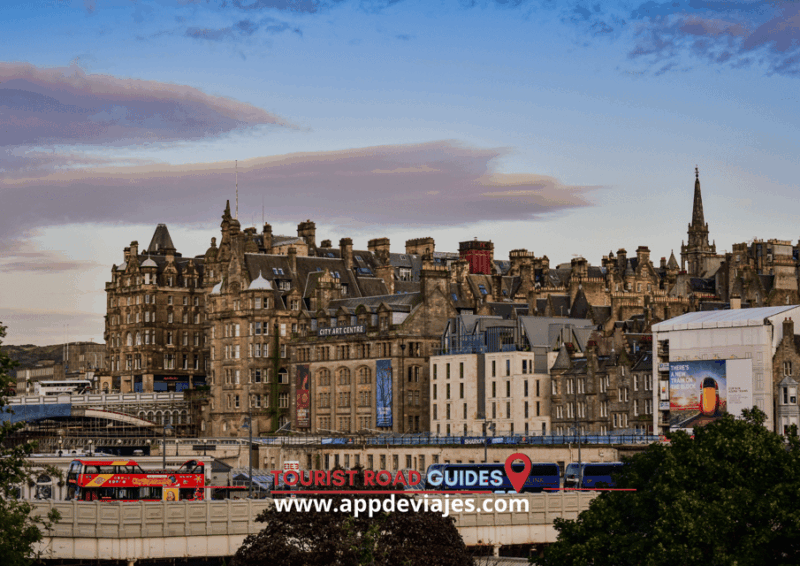 App Self-Guided: Tour Edinburgh in Scotland - Cultural Highlights and Curiosities