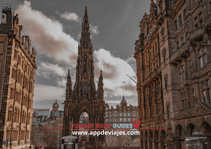 App Self-Guided: Tour Edinburgh in Scotland - Discover the Royal Mile