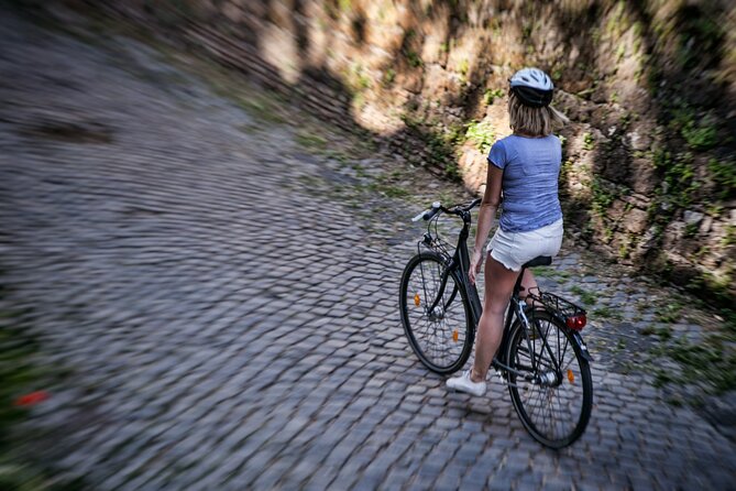 Appian Way and Aqueducts Electric Bike Tour - Exploring the Appian Way