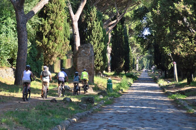 Appian Way, Catacombs and Aqueducts Park Tour With Top E-Bike - Tour Considerations