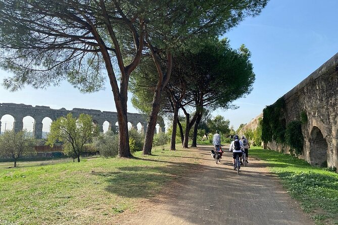 Appian Way, Catacombs and Aqueducts Park Tour With Top E-Bike - Marvel at Roman Aqueducts
