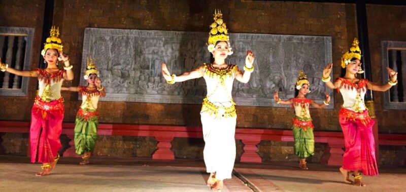 Apsara Dance Show With Dinner by Tuk-Tuk Roundtrip Transfer - Transportation Details