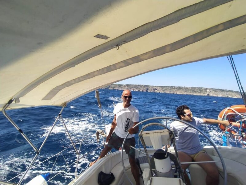 Apulia: Sailing Boat Tour With Aperitif - Key Points