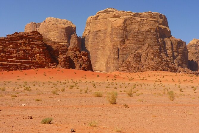 Aqaba Taxi for (Full Day Petra , Wadi Rum and All Transportation) - Transportation Vehicle Features