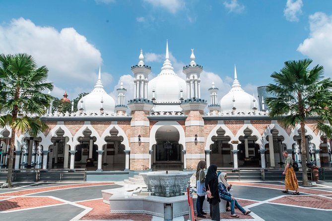 Aquaria KLCC Admission With Kuala Lumpur City Famous Landmarks - National Monument and Historical Sites