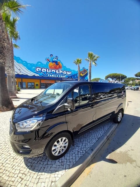 Aquashow Private Taxi From Albufeira Return Includuded - Key Points