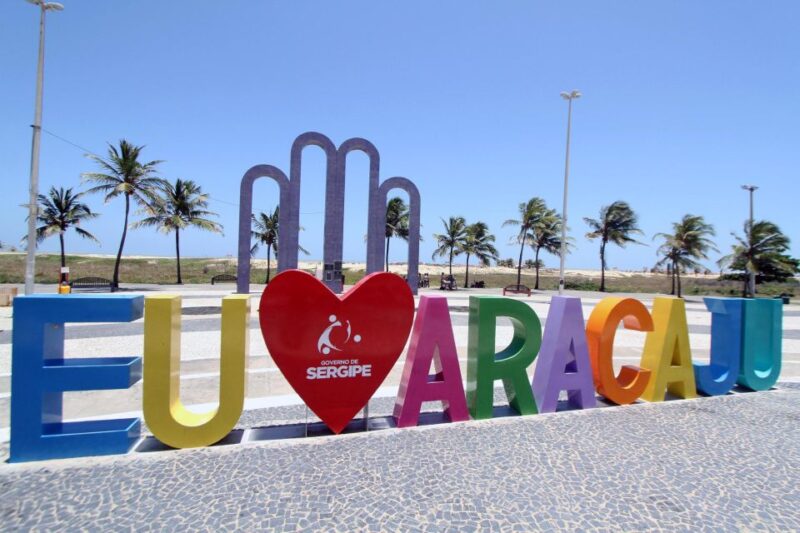 Aracaju: Guided Panoramic City Tour With Pickup With Markets - Orla De Atalaia Exploration