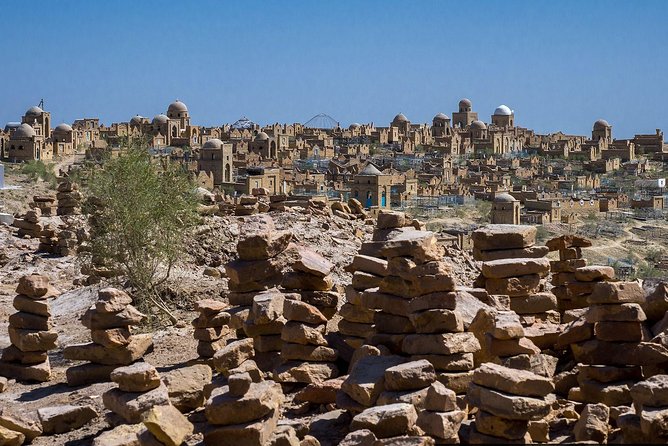 Aral Sea - Lost Paradise - Navigating the Aral Sea Region