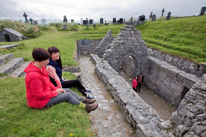 Aran Islands & Cliffs of Moher Including Cruise Day Tour Departing From Limerick - Reviews and Ratings