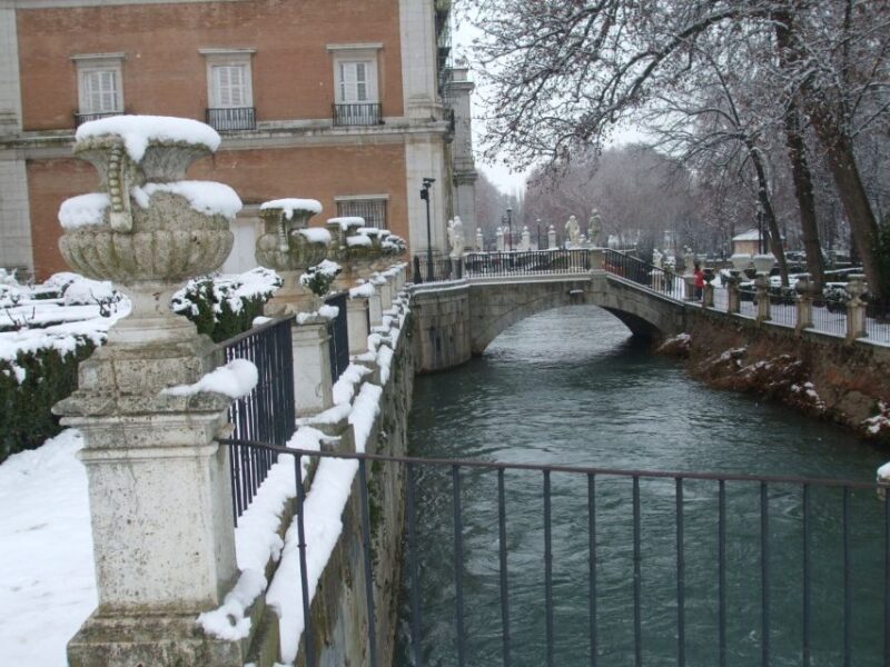 Aranjuez: Royal Palace Guided Tour - Key Points