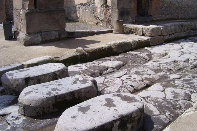 Archaeological Site of Pompeii and Mount Vesuvius - Tour Overview