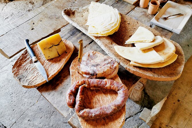 Archeology, Visit to a Vineyard and Wine and Pecorino Cheese Tasting - Complimentary Wine and Cheese Tasting
