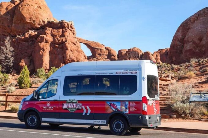 Arches National Park: Sunset Discovery Tour - Practical Information