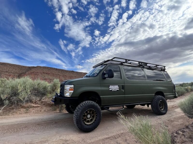 Arches National Park: Sunset Pavement Van Tour - Important Information