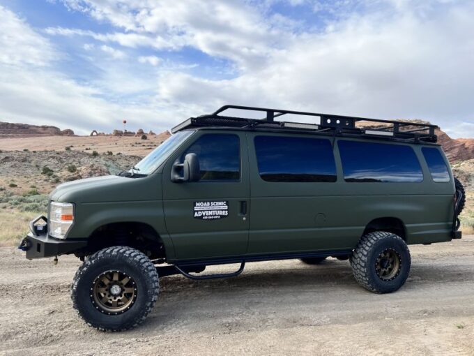 Arches National Park: Sunset Pavement Van Tour - Tour Duration and Price