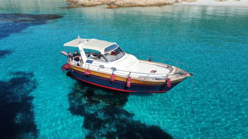 Archipelago of La Maddalena: Tour in Motorboat - Meals and Amenities