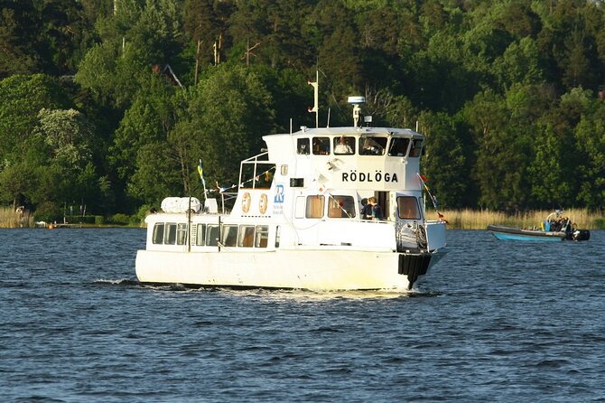 Archipelago Tour of Vaxholm - Kayak and Gear Specifications