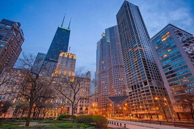 Architectural and Historical Private Tour in Downtown Chicago - Highlights of the Tour
