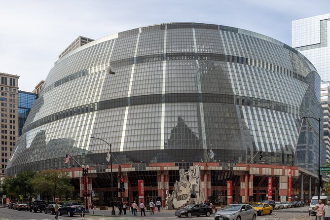 Architectural and Historical Private Tour in Downtown Chicago - Architectural Marvels