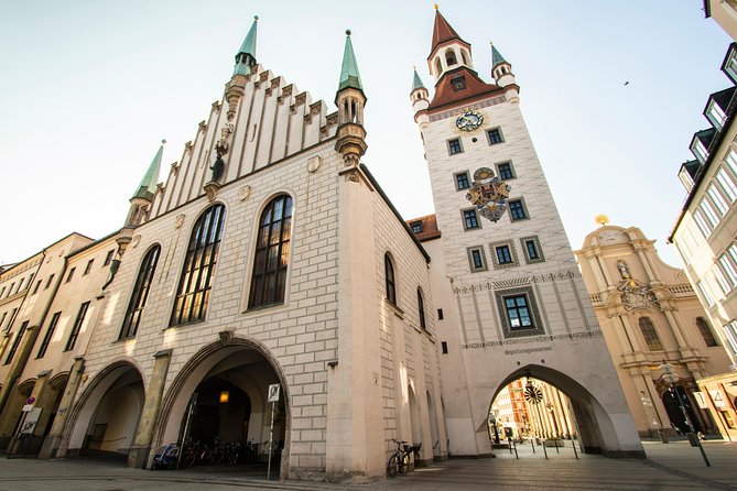 Architectural Munich: Private Tour With a Local Expert - Inclusions and Itinerary