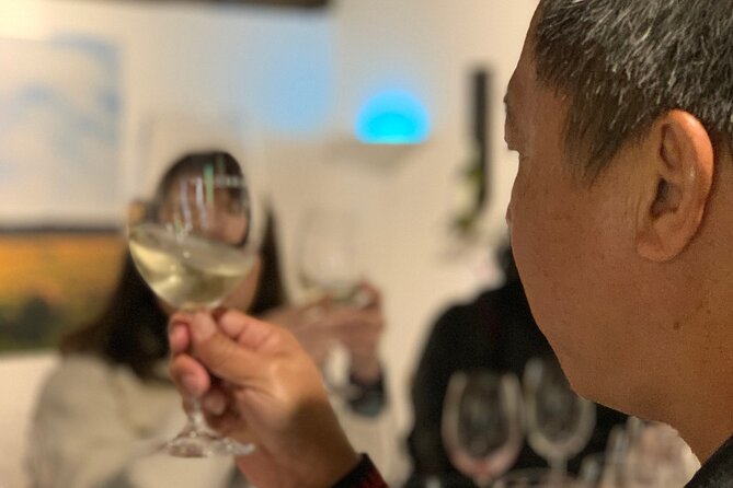Architectural Rioja Small Group Wine Tour With Lunch From Bilbao - Meeting Point and Pickup