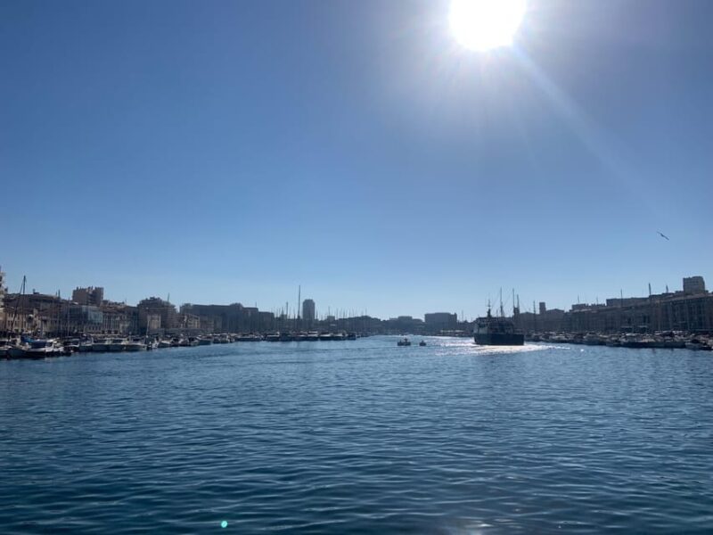 Architectural Tour of The Old Port & Le Panier - Key Points
