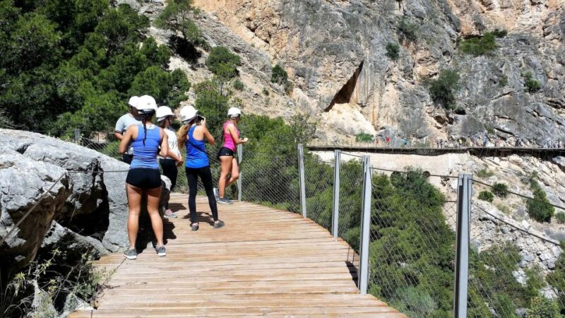 Ardales: Caminito Del Rey Group Walking Tour - Starting and Ending Points