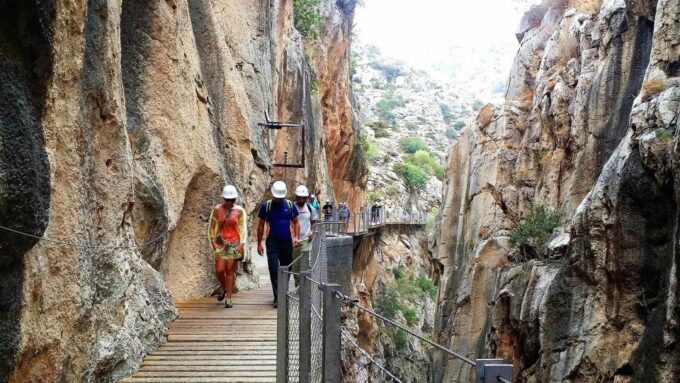 Ardales: Caminito Del Rey Group Walking Tour - Flora and Fauna