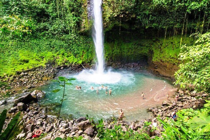 Arenal Volcano, La Fortuna Waterfall, Hot Springs Combo Tour With Lunch & Dinner - Tour Logistics
