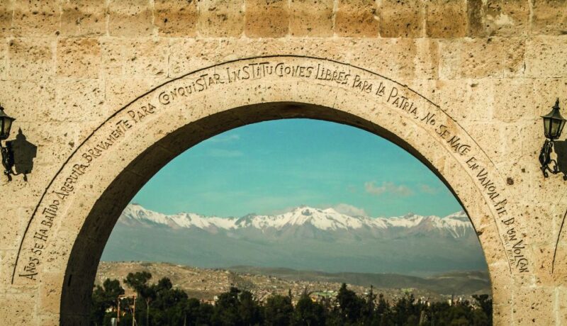 Arequipa: Private City Tour and Santa Catalina Monastery - Tour Highlights