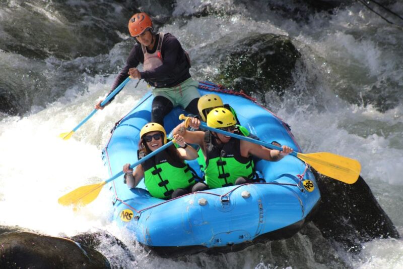 Arequipa: Rafting on the River Chili - Pickup and Safety Briefing