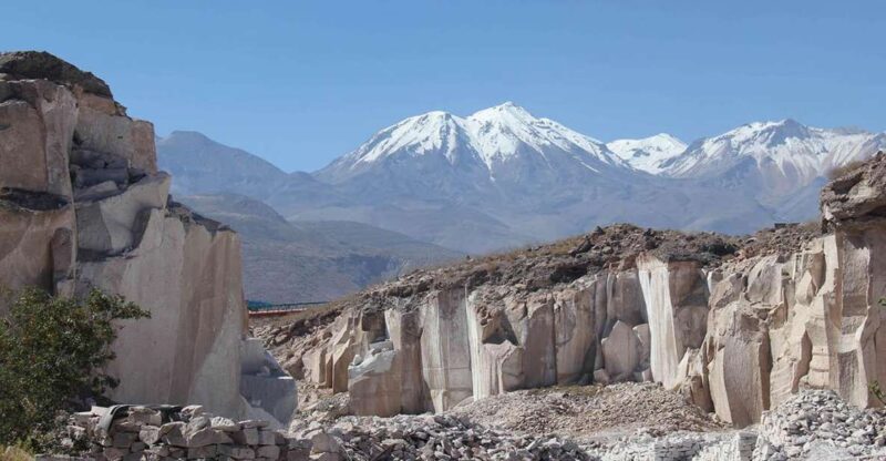 Arequipa: Route of Sillar and Petroglyphs of Culebrillas - Tour Operation