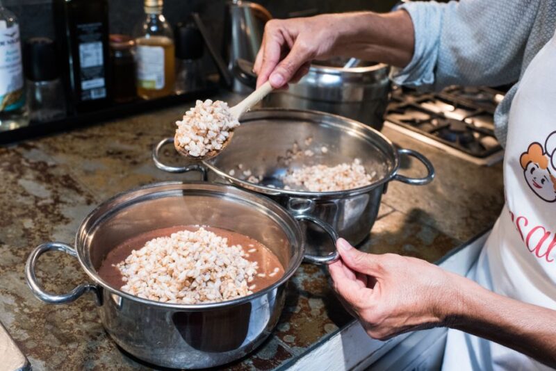 Arezzo: Cooking Class at a Locals Home - Instructor Profile and Languages