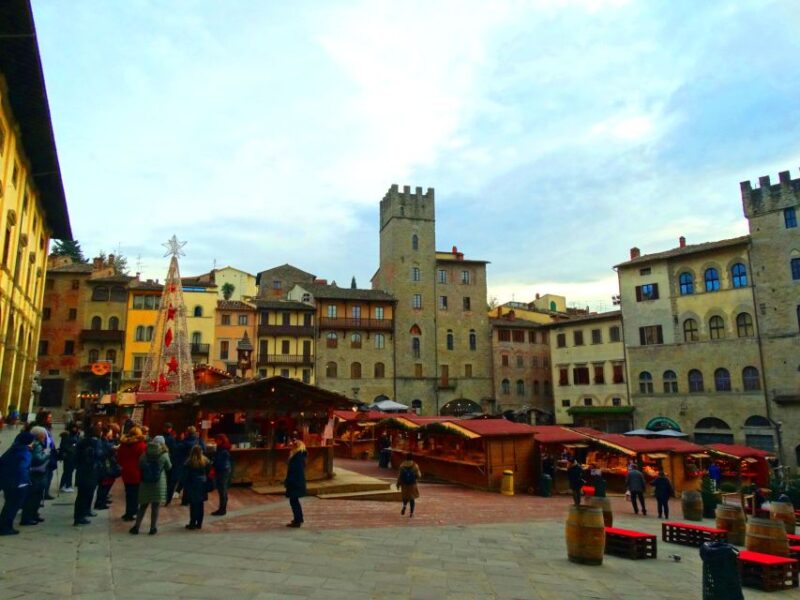Arezzo: Guided Walking Tour With Piazza Grande - Key Points