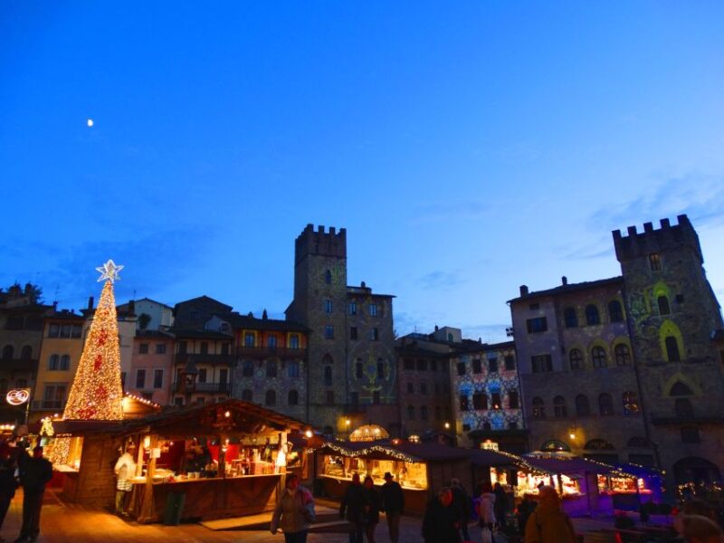 Arezzo: Guided Walking Tour With Piazza Grande - Guided Exploration of Arezzo
